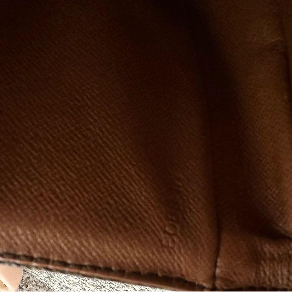 Louis Vuitton Chantilly pm crossbody Authentic
Vintage - Picture 8 of 9